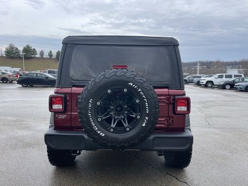 Used 2022 Jeep Wrangler Unlimited Sport image 4