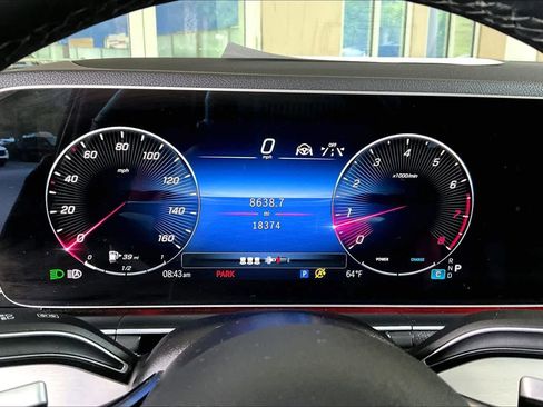 Used 2025 Mercedes-Benz GLE 350 4MATIC image 26