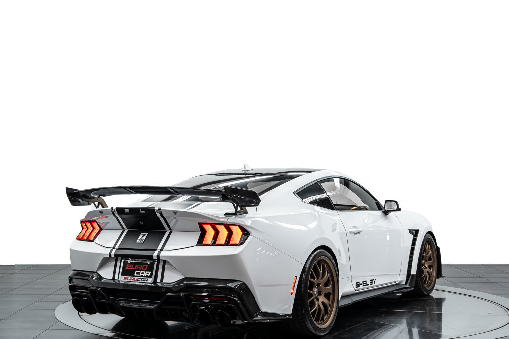 Used 2025 Ford Mustang GT Premium w/ GT Performance Package RWD image 6