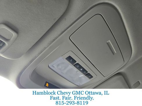 Used 2021 GMC Canyon Denali image 17