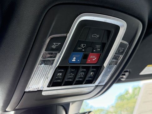 Used 2021 RAM 1500 Limited w/ Night Edition AWD/4WD image 26