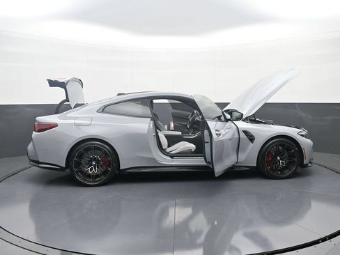 Used 2025 BMW M4 xDrive Competition w/ Executive Package AWD/4WD image 47