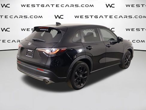 Used 2023 Honda HR-V Sport image 40