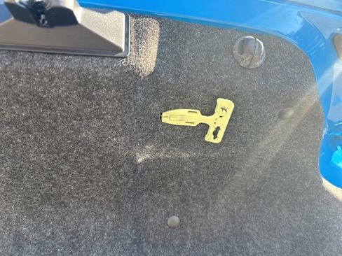 Used 2022 Ford Mustang GT Premium image 11