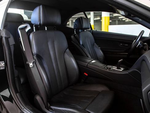 Used 2013 BMW 650i xDrive Convertible image 21