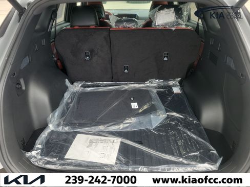New 2026 Kia Sportage SX FWD image 10
