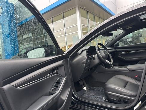 Used 2023 MAZDA MAZDA3 s image 20