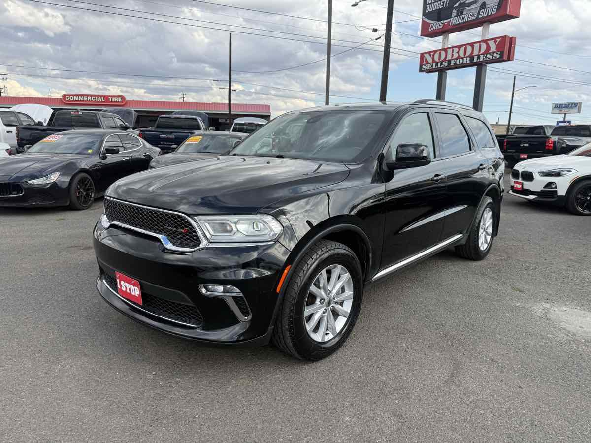 Used 2022 Dodge Durango SXT w/ Trailer Tow Group IV AWD/4WD image 3