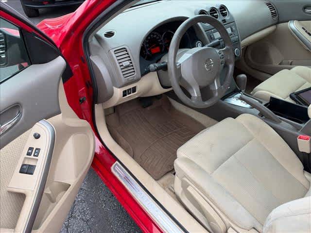 Used 2011 Nissan Altima 2.5 S FWD image 11