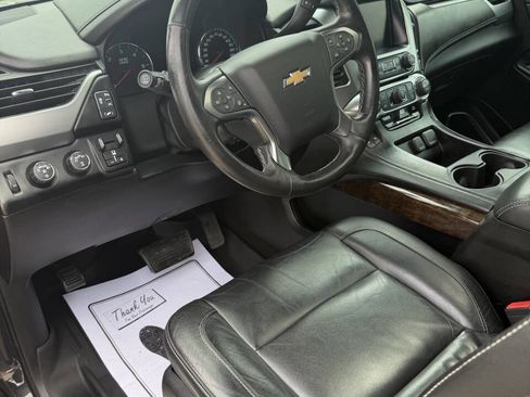 Used 2017 Chevrolet Tahoe LT w/ LT Signature Package AWD/4WD image 12