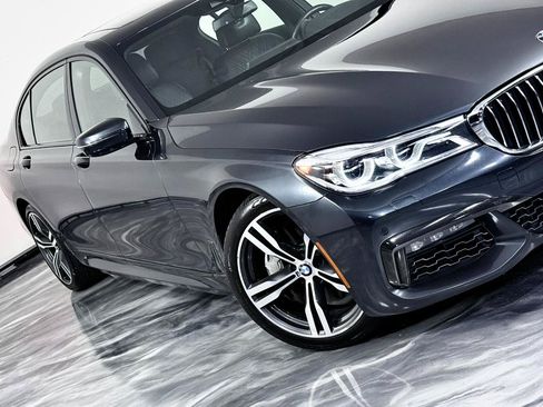 Used 2016 BMW 750i xDrive AWD/4WD image 4