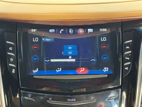 Used 2017 Cadillac Escalade ESV Platinum image 26