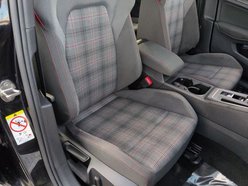 Used 2022 Volkswagen GTI S image 22