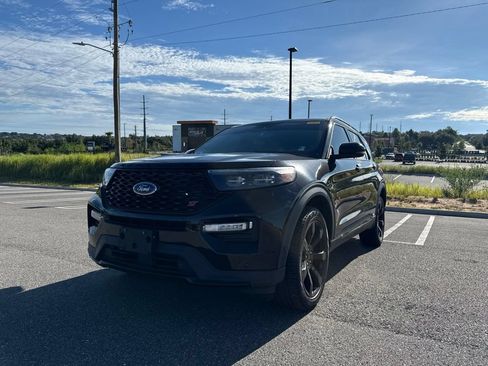 Used 2022 Ford Explorer ST w/ Equipment Group 401A AWD/4WD image 5