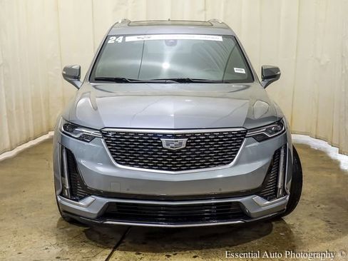 Certified 2024 Cadillac XT6 Premium Luxury FWD image 7