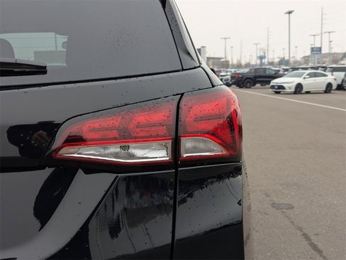 Used 2023 Chevrolet Equinox LT w/ Driver Convenience Package image 43