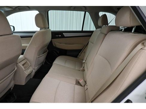 Used 2019 Subaru Outback 2.5i Premium w/ Popular Package #2 image 12