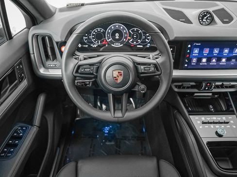 New 2026 Porsche Cayenne Coupe image 16