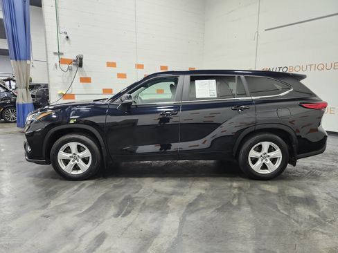 Used 2023 Toyota Highlander LE AWD/4WD image 13