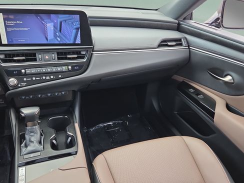 Used 2023 Lexus ES 350 w/ Premium Package FWD image 14