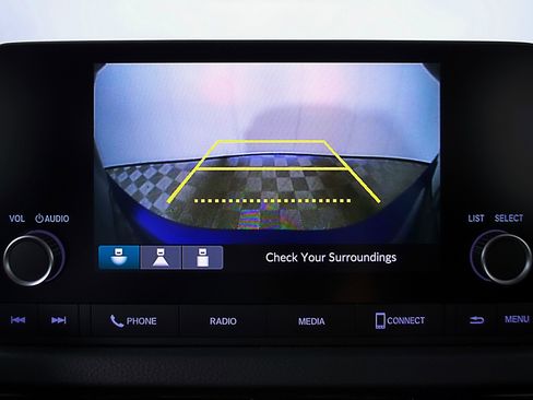 Used 2024 Honda Civic LX image 25