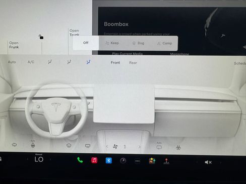 Used 2024 Tesla Model Y Long Range image 30