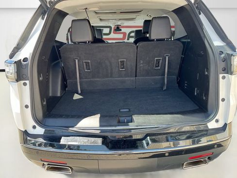 Used 2021 Chevrolet Traverse Premier w/ Redline Edition FWD image 28