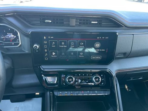 Used 2024 GMC Sierra 1500 AT4 w/ Technology Package AWD/4WD image 24