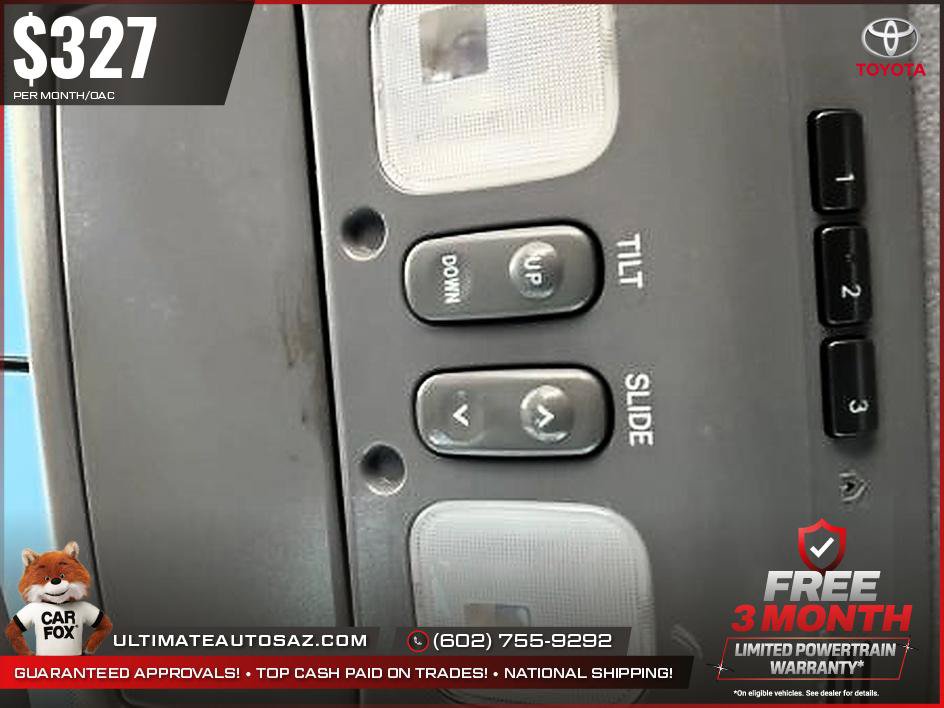 Used 2006 Toyota Land Cruiser AWD/4WD image 25