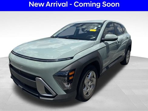 Used 2024 Hyundai Kona SE FWD image 1