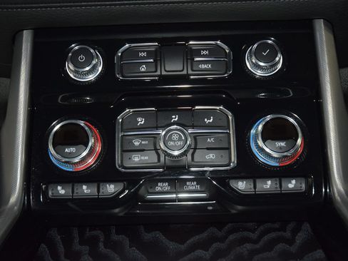 Used 2024 GMC Yukon XL Denali w/ Max Trailering Package AWD/4WD image 35