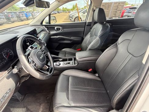Used 2023 Kia Sorento EX FWD image 21