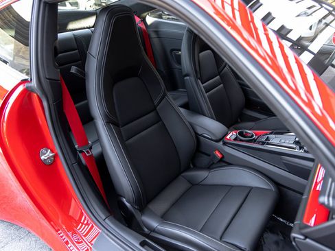 Certified 2026 Porsche 911 Carrera GTS RWD image 51