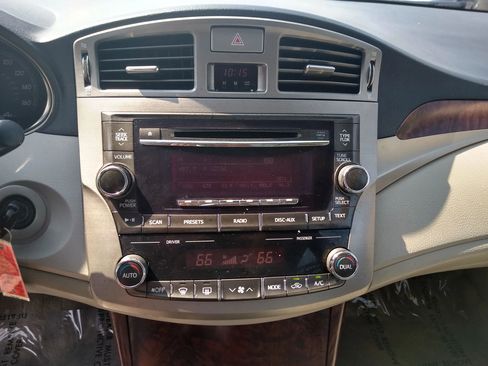 Used 2012 Toyota Avalon image 13