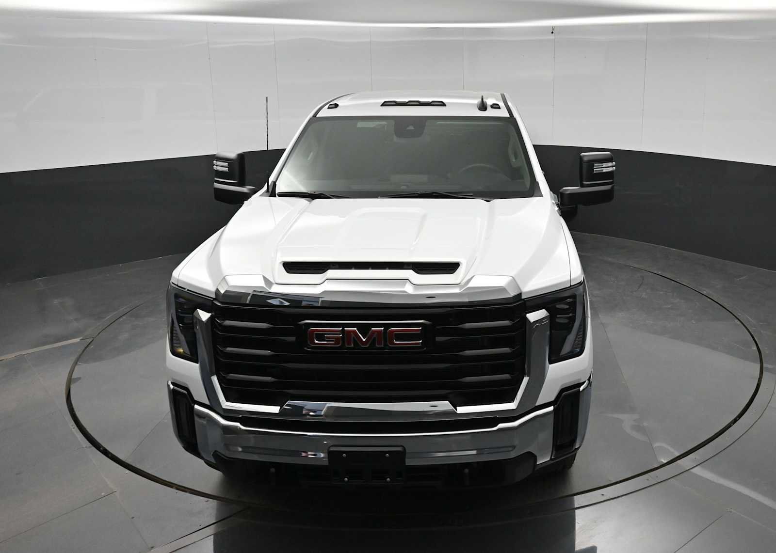 Used 2026 GMC Sierra 2500 Pro w/ Convenience Package AWD/4WD image 25
