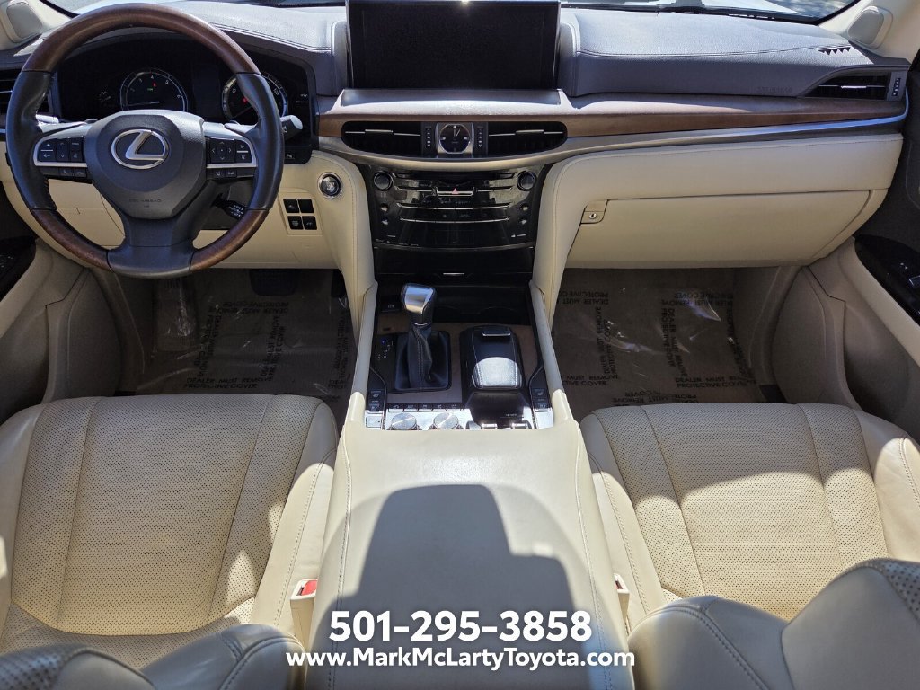 Used 2019 Lexus LX 570 4WD w/ Luxury Package image 12