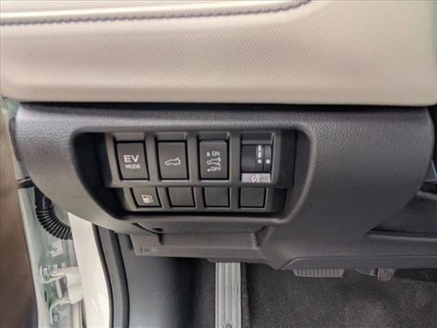 New 2026 Subaru Forester Premium AWD/4WD image 18