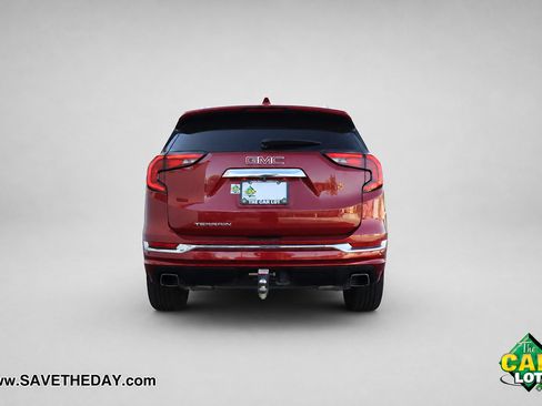 Used 2019 GMC Terrain Denali w/ Advanced Safety Package FWD image 7