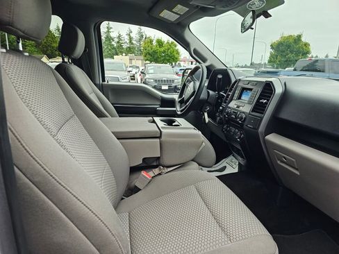 Used 2018 Ford F150 XLT w/ Trailer Tow Package image 10