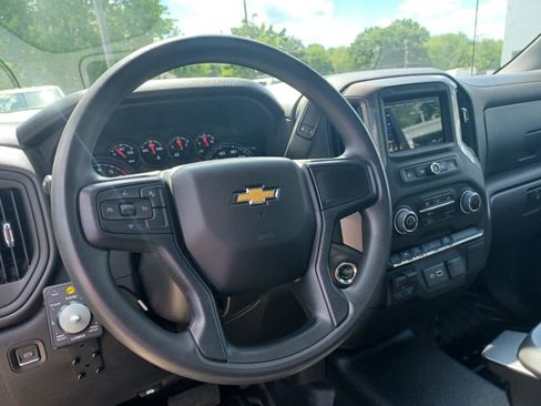 Used 2023 Chevrolet Silverado 1500 W/T w/ WT Value Package AWD/4WD image 9