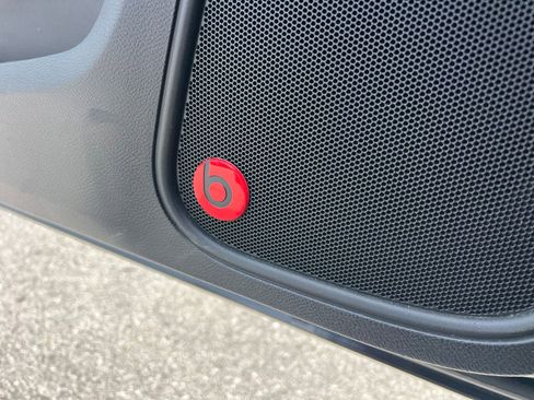 Used 2013 Chrysler 300 C w/ Beats Audio Group RWD image 26