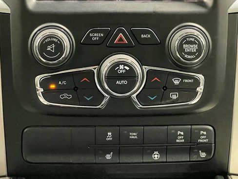 Used 2017 RAM 1500 Big Horn AWD/4WD image 26