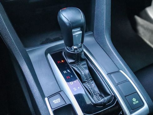 Used 2019 Honda Civic Sport image 22