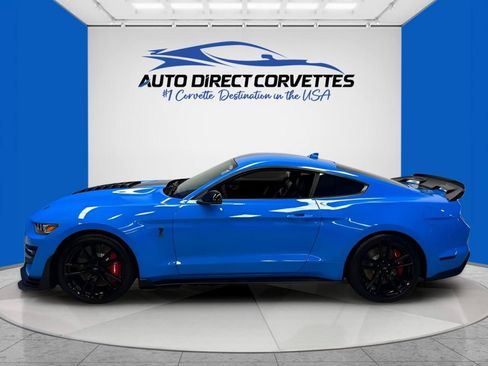 Used 2022 Ford Mustang Shelby GT500 w/ Technology Package RWD image 7