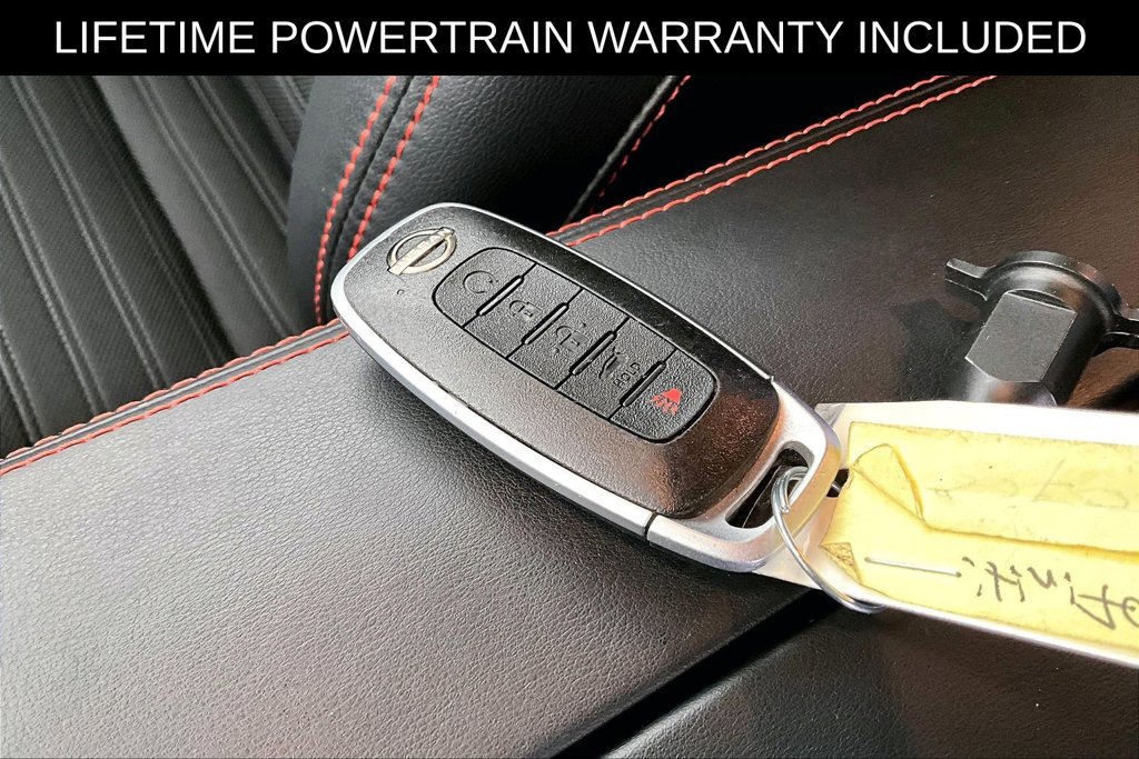 Used 2025 Nissan Rogue SV AWD/4WD image 13