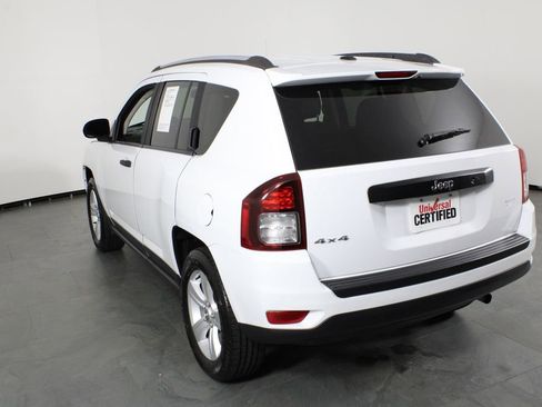 Used 2017 Jeep Compass Sport image 3