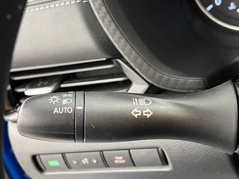Used 2025 Nissan Sentra SV FWD image 47