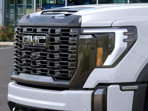 New 2026 GMC Sierra 3500 Denali Ultimate AWD/4WD image 44