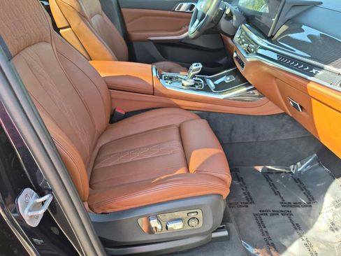 Used 2024 BMW ALPINA XB7 AWD/4WD image 24