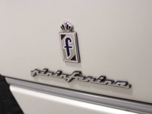 Used 1993 Cadillac Allante FWD image 12